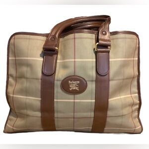 VINTAGE 1980'S BURBERRYS CHECK FABRIC WITH LEATHER ACCENTS DUFFLE BAG W/LOCK